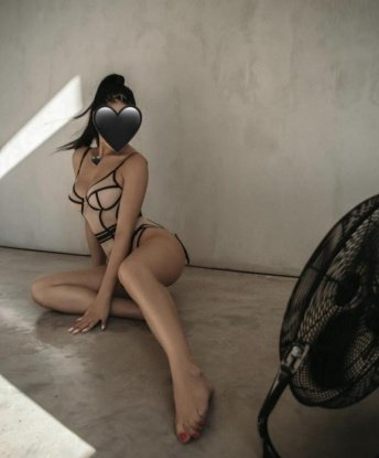 Страстная и жгучая красотка обещает тебе незабываемый отдых и море удовольствия. Приезжай, и я окуну тебя в атмосферу страсти и наслаждения! 10715, 22 года